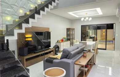 Imagem 2: Linda Casa em condomínio fechado na Ponta Negra/Tarumã Mobiliada Porteira...