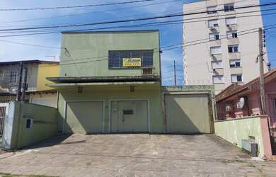 Imagem: O depósito possui 220m² de Área e está localizado em Partenon