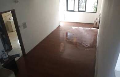 Imagem: A casa possui 2 Dormitórios, 2 Banheiros, 136m² de Área e