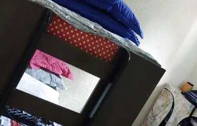 Imagem: A casa possui 2 Dormitórios e 2 Banheiros e está localizado