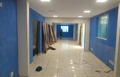 Imagem: A casa possui 1 Dormitório, 1 Banheiro, 400m² de Área e está