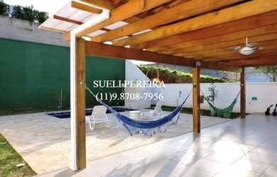 Imagem: A casa em condomínio possui 3 Dormitórios, 4 Banheiros, 4