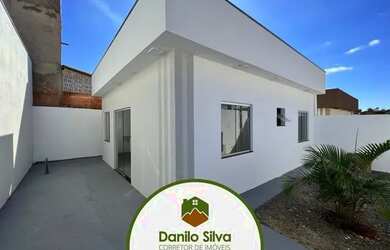 Imagem: A casa possui 2 Dormitórios, 1 Banheiro, 1 Vaga na garagem