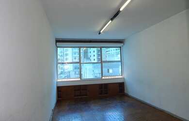 Imagem: O apartamento possui 1 Dormitório, 1 Banheiro, 26m² de Área