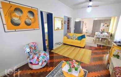 Imagem 1: Casa à venda Rua Cristóvão Pereira, Passo da Areia - Porto Alegre