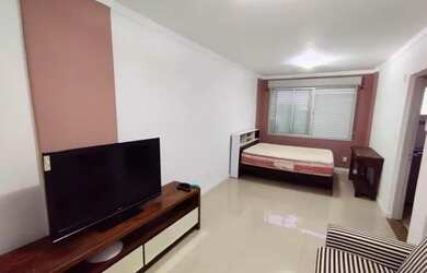 Imagem: A kitnet possui 1 Dormitório, 1 Banheiro, 35m² de Área e