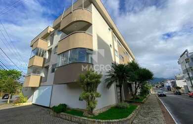 Imagem: O apartamento e possui 3 Dormitórios, Suítes, 2 Banheiros