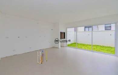 Imagem: A casa em condomínio possui 3 Dormitórios, 4 Banheiros, 4