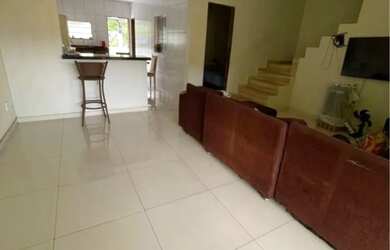 Imagem: A casa possui 2 Dormitórios, 2 Banheiros e está localizado