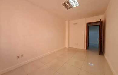 Imagem 10: Sala com recepção e 3 ambientes