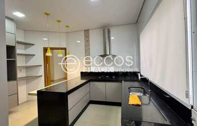 Imagem 9: Casa em condomínio para aluguel, 3 quartos, 3 suítes, 2 vagas, Jardim...