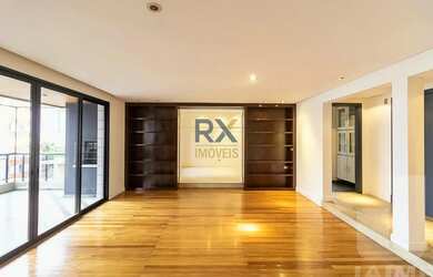 Imagem 2: Apartamento em Higienópolis com 245m², 4 quartos sendo 3 suítes, varanda...