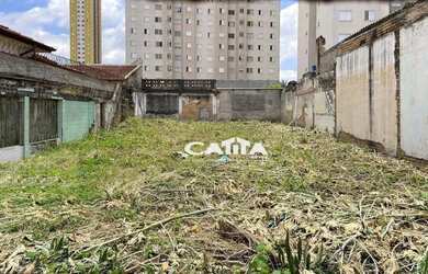 Imagem: O terreno possui 240m² de Área, Imóvel novo e está localizado