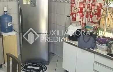 Imagem 5: Terreno de 520 m² arborizado com casa de alvenaria de 2 dormitórios...