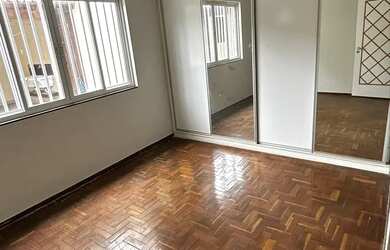 Imagem 4: Vendo Casa Térrea - 4 Quartos