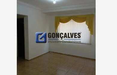 Imagem: O apartamento para alugar possui 2 Dormitórios, 1 Banheiro