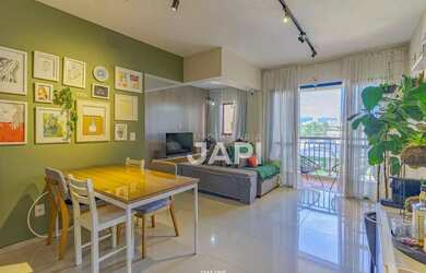 Imagem: O apartamento possui 2 Dormitórios, 2 Banheiros, 1 Vaga na