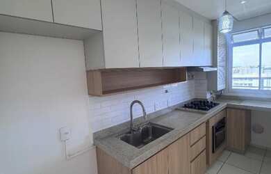 Imagem: O apartamento possui 2 Dormitórios, 2 Banheiros, 1 Vaga na