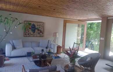 Imagem: A casa em condomínio possui 5 Dormitórios, 5 Banheiros, 3