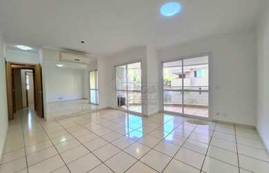 Imagem: O apartamento possui 4 Dormitórios, 3 Banheiros, 2 Vagas na