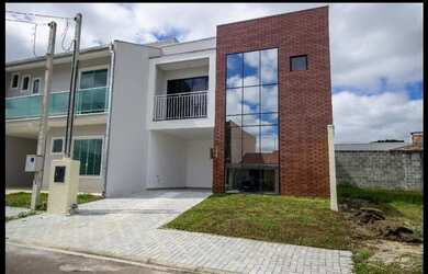 Imagem: A casa em condomínio possui 3 Dormitórios, 3 Banheiros, 2