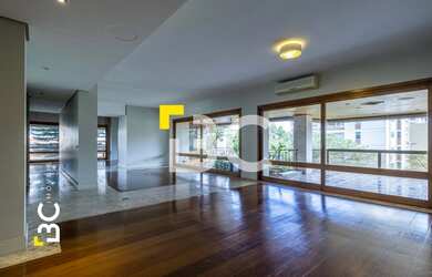 Imagem 6: BC Imóveis vende luxuoso apartamento 1 por andar alto padrão, com 4...