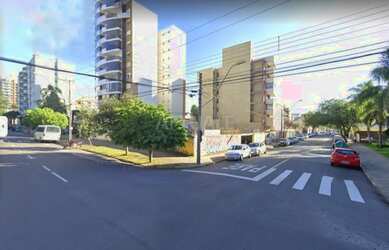 Imagem: O terreno possui 660m² de Área e está localizado em Exposição