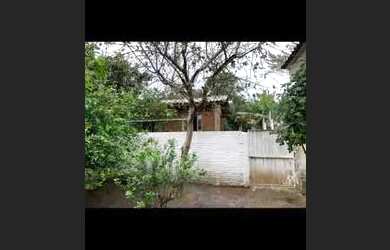 Imagem: A casa possui 1 Dormitório, 1 Banheiro e 36m² de Área e está