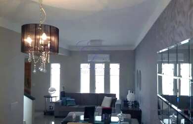 Imagem: A casa em condomínio possui 3 Dormitórios, 2 Banheiros, 2