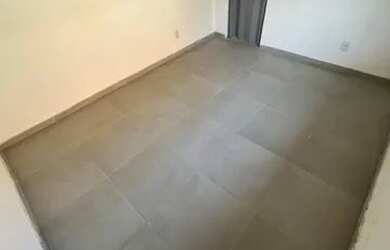 Imagem 1: Vendo ou alugo. Varanda, 1 Banheiroe1 Dormitório