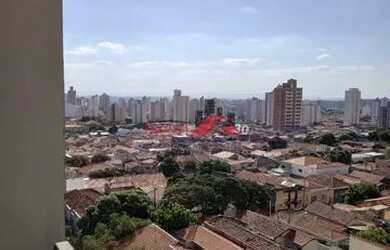 Imagem: O apartamento possui 3 Dormitórios, 1 Banheiro, 1 Vaga na garagem