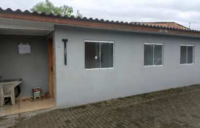 Imagem: A casa em condomínio possui 1 Dormitório, 1 Banheiro, 1 Vaga