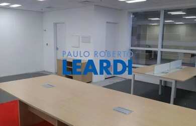 Imagem: O depósito possui 113m² de Área e está localizado em Jardim