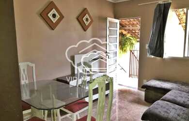 Imagem: O apartamento possui 2 Dormitórios, 1 Banheiro, 1 Vaga na garagem