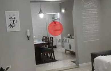 Imagem: A casa possui 3 Dormitórios, 5 Banheiros, 2 Vagas na garagem