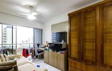 Imagem: O apartamento possui 2 Dormitórios, 2 Banheiros, 1 Vaga na