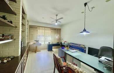 Imagem 4: Belíssima residência, localizada em um tradicional Bairro de Santa Maria...