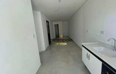 Imagem: O apartamento possui 2 Dormitórios, 1 Banheiro, 2 Vagas na