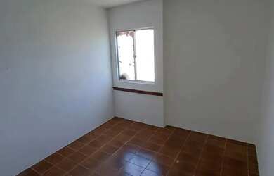 Imagem 13: Edifício Camboriú - CASA CAIADA - PRÓXIMO PRAÇA DA BiBLIA VARANDA...