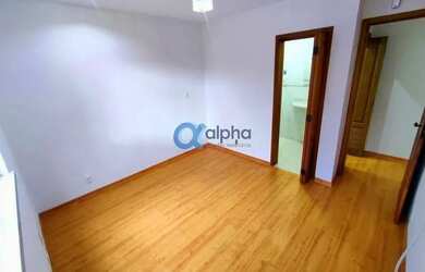 Imagem 3: Apartamento todo reformado a Venda - Alto da Serra - Petrópolis/RJ