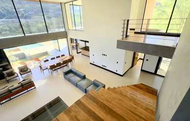 Imagem 2: Magnifico sobrado á venda no Condomínio Itaporã em Atibaia pronto para...