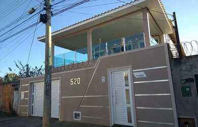 Imagem: Linda casa no bairro Canelas!