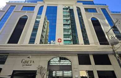 Imagem: O apartamento possui 3 Dormitórios, 4 Banheiros, 2 Vagas na