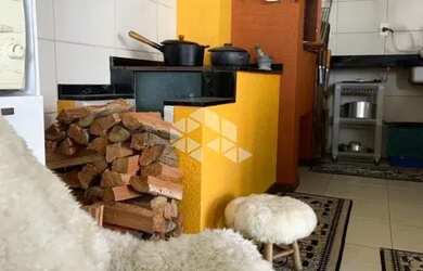 Imagem 11: Casa a venda com 3 Dormitórios sendo 2 suítes em Camobi, Santa Maria...