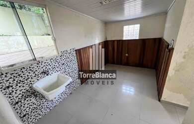 Imagem 14: Venda - Casa com edícula, 3 quartos, 2 vagas, Churrasqueira, Quintal Amplo, Próximo ao Sho