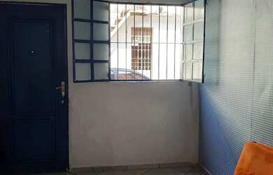 Imagem: A casa possui 2 Dormitórios, 1 Banheiro, 81m² de Área, Imóvel