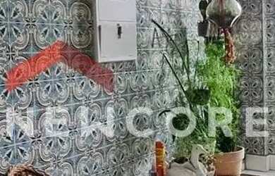 Imagem: A casa possui 3 Dormitórios, 2 Banheiros, 1 Vaga na garagem