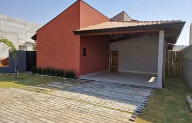 Imagem: A casa em condomínio possui 3 Dormitórios, 4 Banheiros, 4