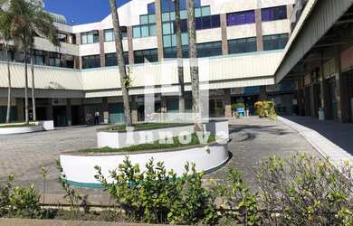 Imagem: O depósito possui 1 Vaga na garagem, 52m² de Área e está