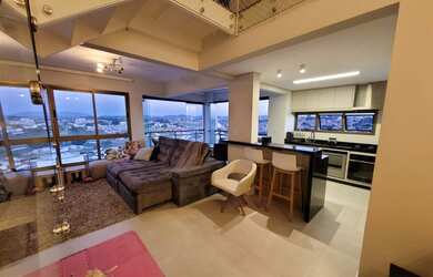 Imagem: O apartamento possui 3 Dormitórios, 3 Banheiros, 2 Vagas na